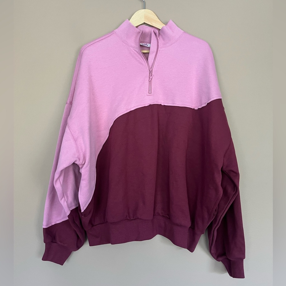 {Yitty} Major Label Half Zip Colorblock Sweatshirt - Womens Large - NWT